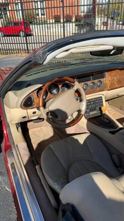 2001 Jaguar X100 XK8 - Image 10 of 14