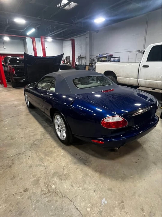 2001 Jaguar X100 XK8 - Image 4 of 9