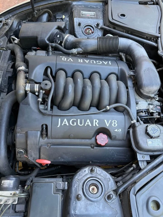 2001 Jaguar X100 XK8 - Image 16 of 16
