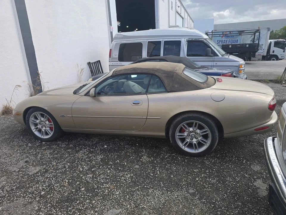 2001 Jaguar X100 XK8 - Image 3 of 5