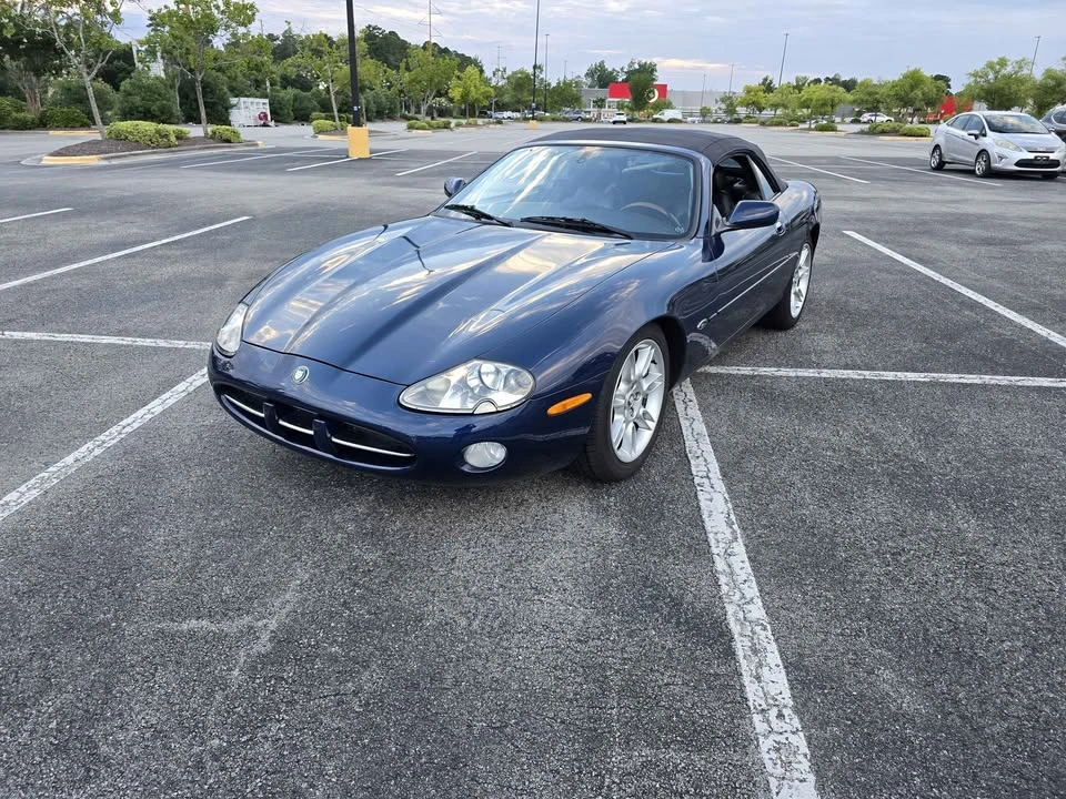 2001 Jaguar X100 XK8 - Image 3 of 10