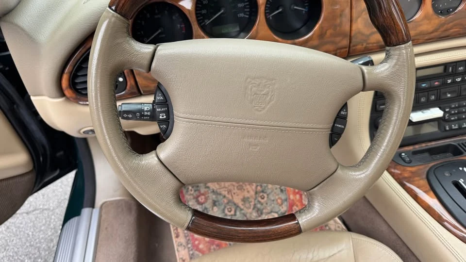 2001 Jaguar X100 XK8 - Image 15 of 19