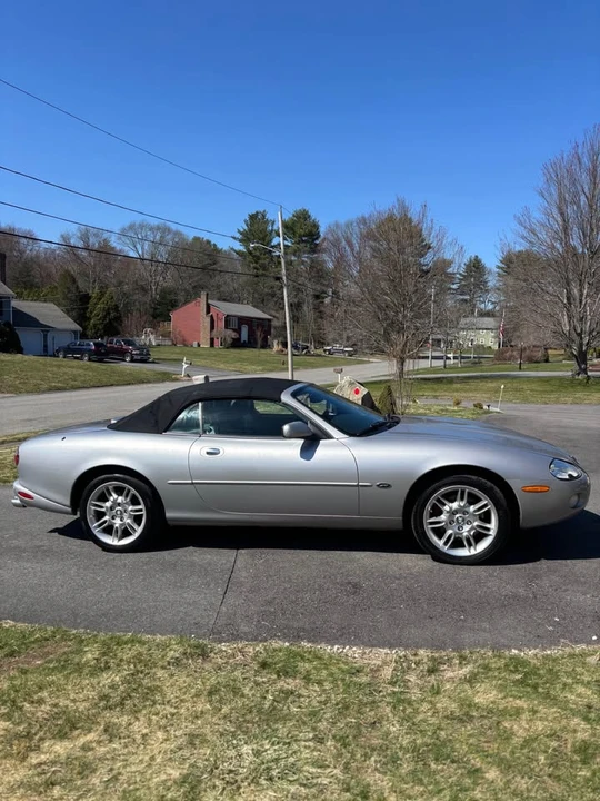 2001 Jaguar X100 XK8 - Image 9 of 19