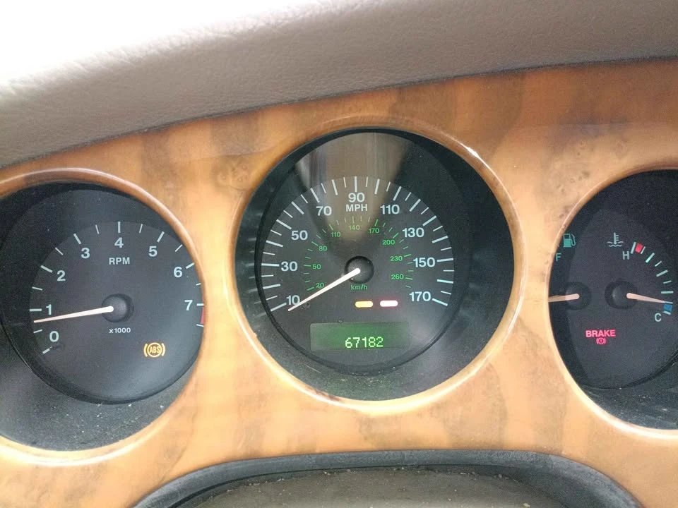 2001 Jaguar X100 XK8 - Image 2 of 13