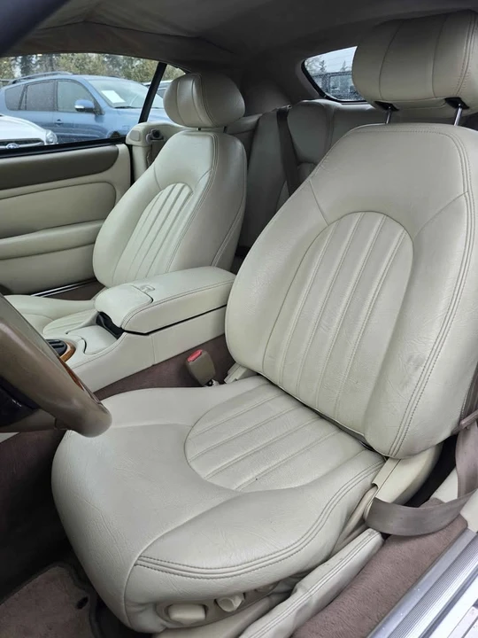 2001 Jaguar X100 XK8 - Image 10 of 20