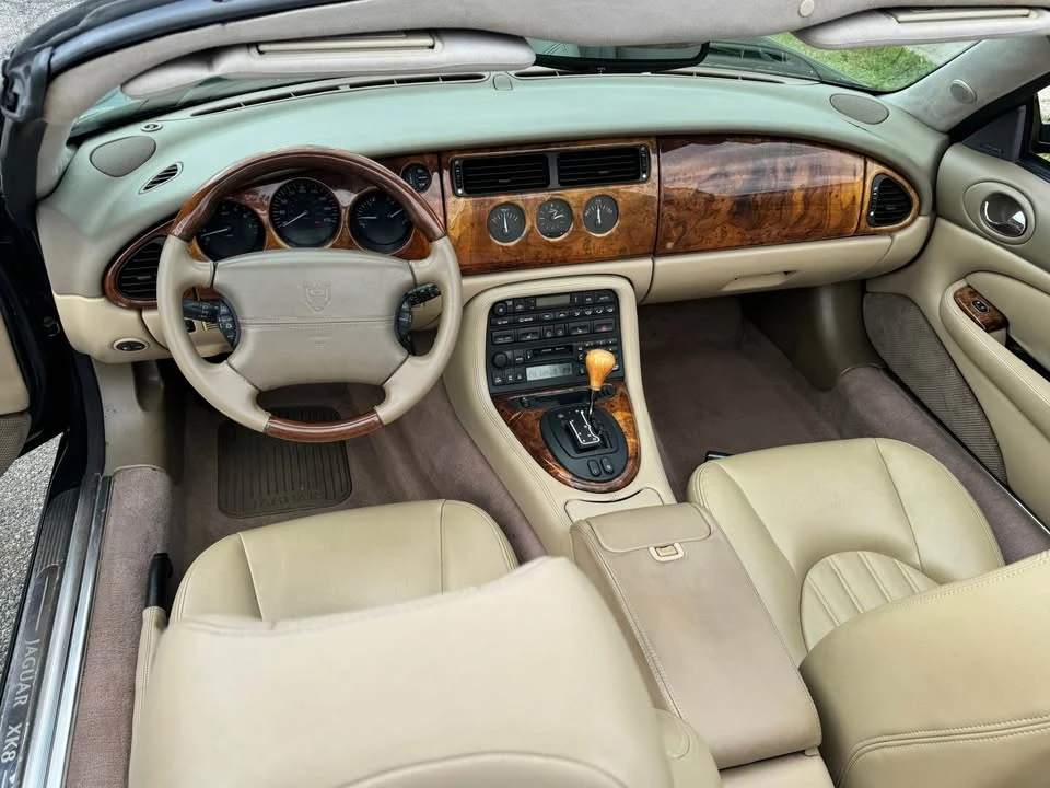 2001 Jaguar X100 XK8 - Image 9 of 14