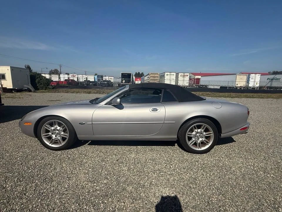 2001 Jaguar X100 XK8 - Image 6 of 10
