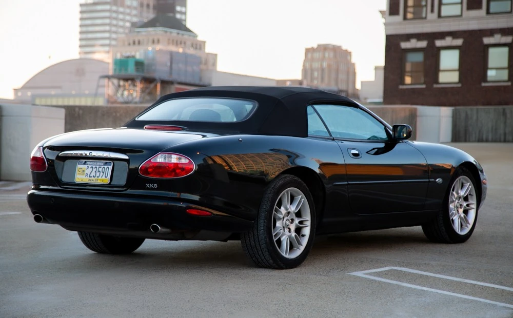 2001 Jaguar - Image 3 of 19