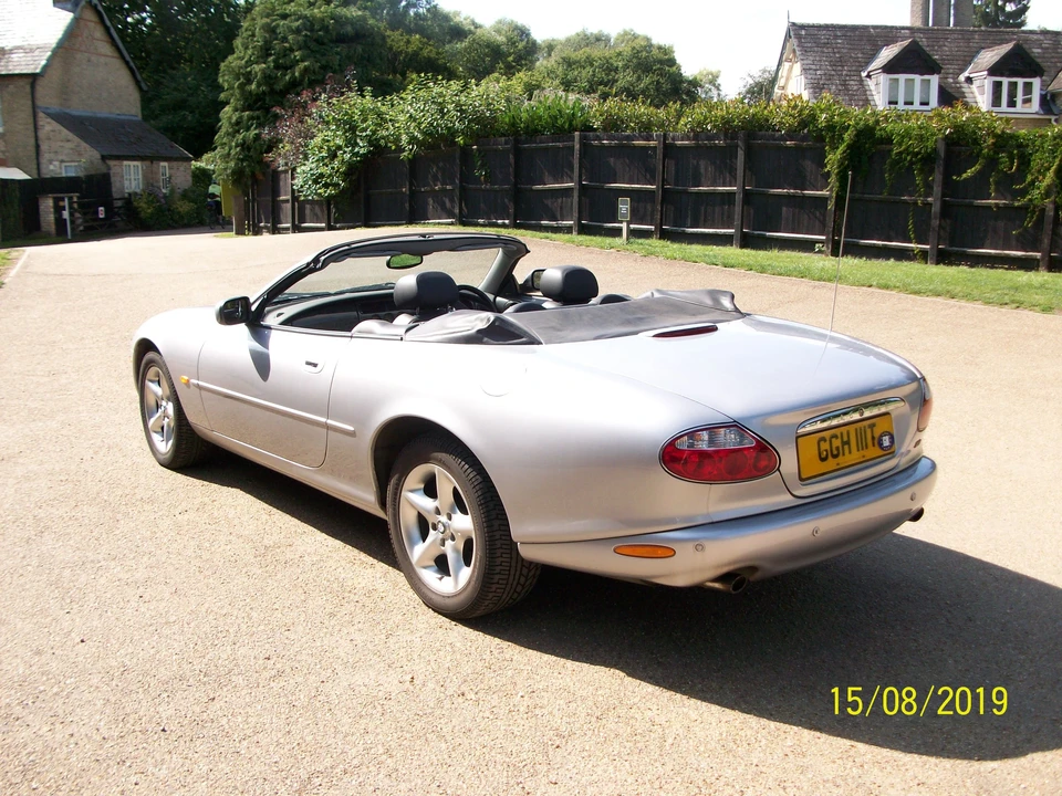 2001 Jaguar X100 XK8 - Image 5 of 5