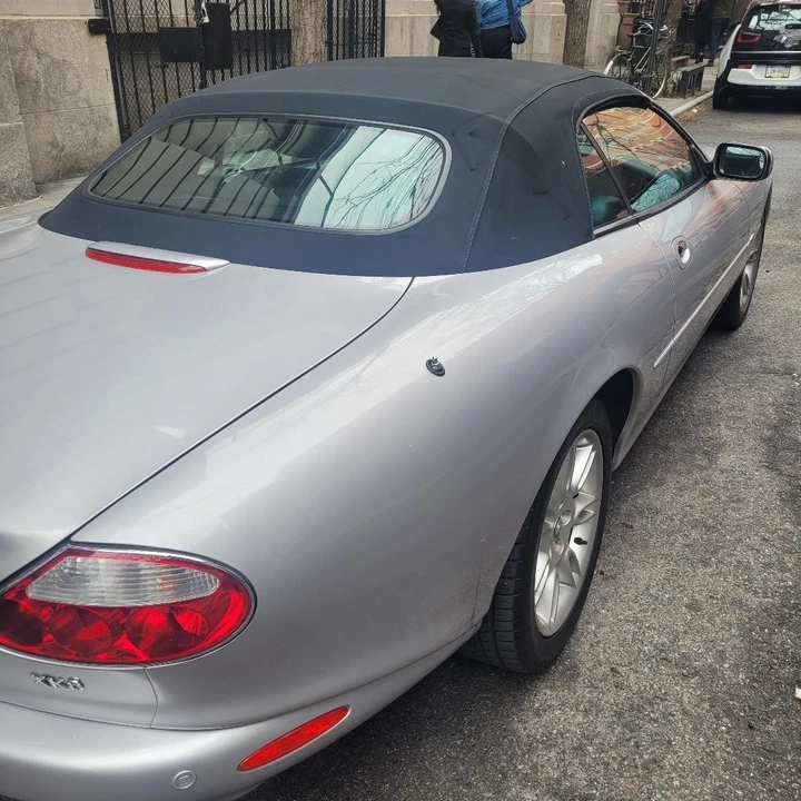 2001 Jaguar X100 XK8 - Image 9 of 10