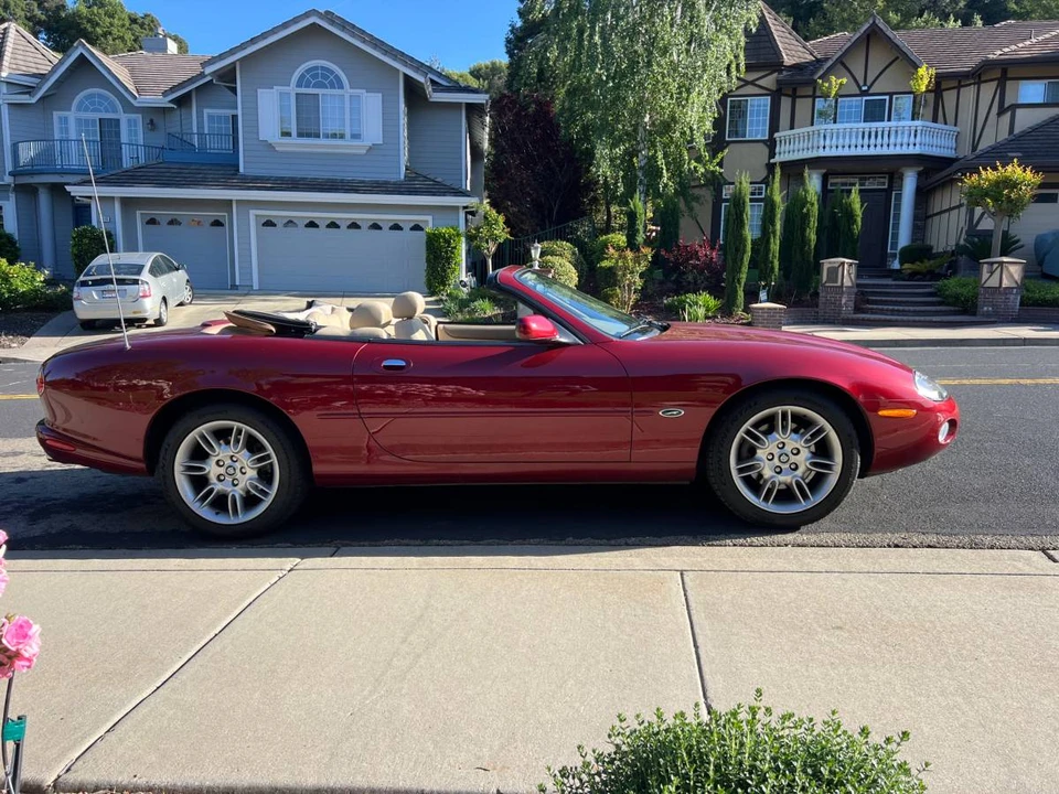 2001 Jaguar X100 XK8 - Image 5 of 23