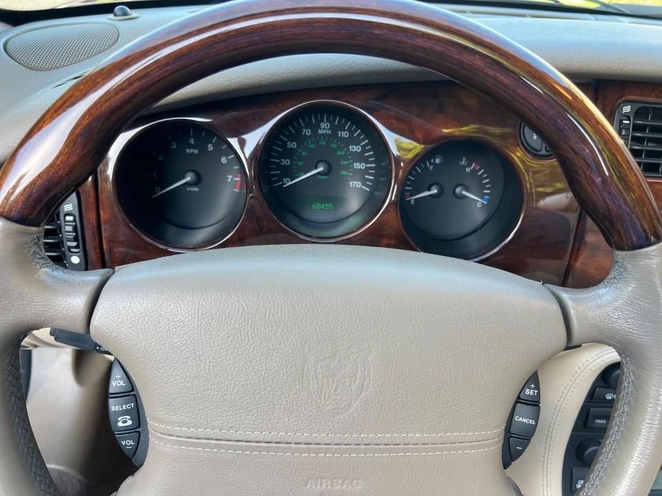2001 Jaguar X100 XK8 - Image 12 of 23