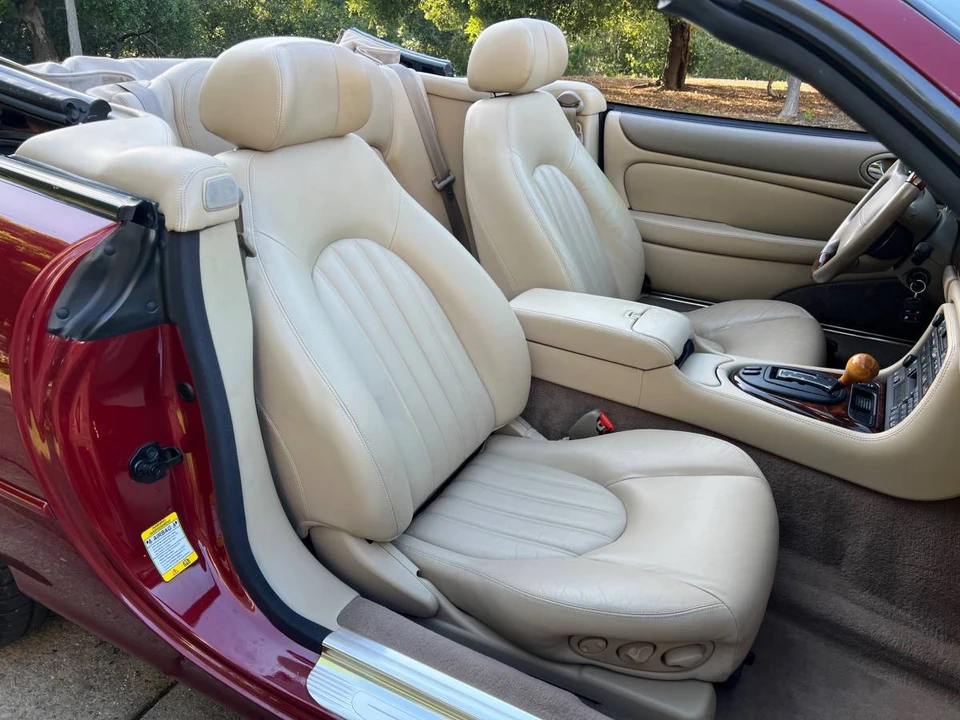 2001 Jaguar X100 XK8 - Image 8 of 23