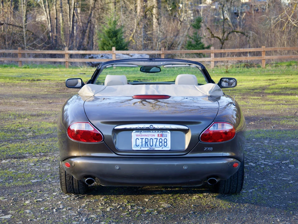 2001 Jaguar X100 XK8 - Image 18 of 31