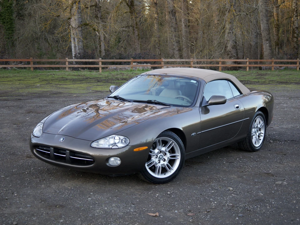2001 Jaguar X100 XK8 - Image 28 of 31