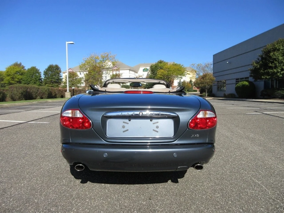 2001 Jaguar X100 XK8 - Image 14 of 21