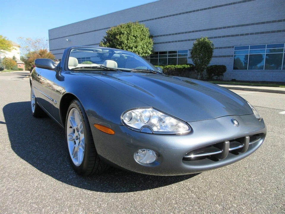 2001 Jaguar X100 XK8 - Image 2 of 21
