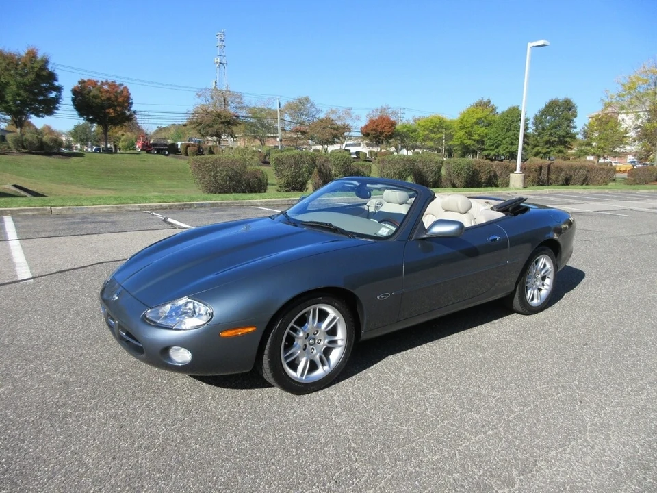 2001 Jaguar X100 XK8 - Image 7 of 21