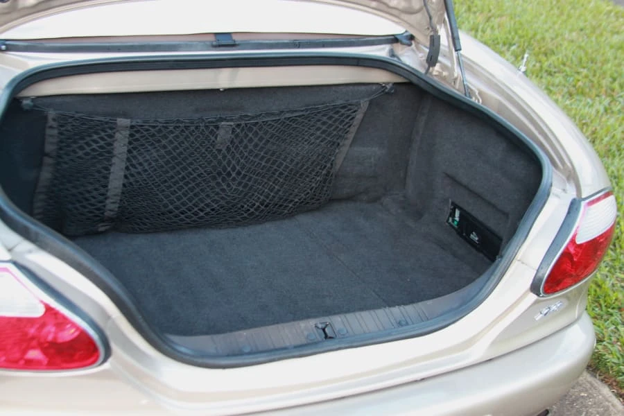2001 Jaguar X100 XK8 - Image 6 of 8