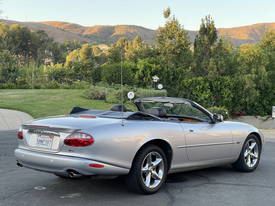 2001 Jaguar X100 XK8 - Image 22 of 31