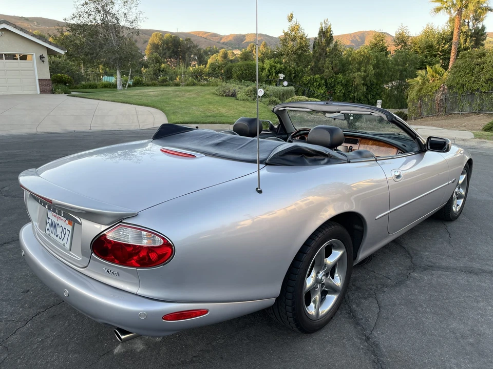 2001 Jaguar X100 XK8 - Image 21 of 31