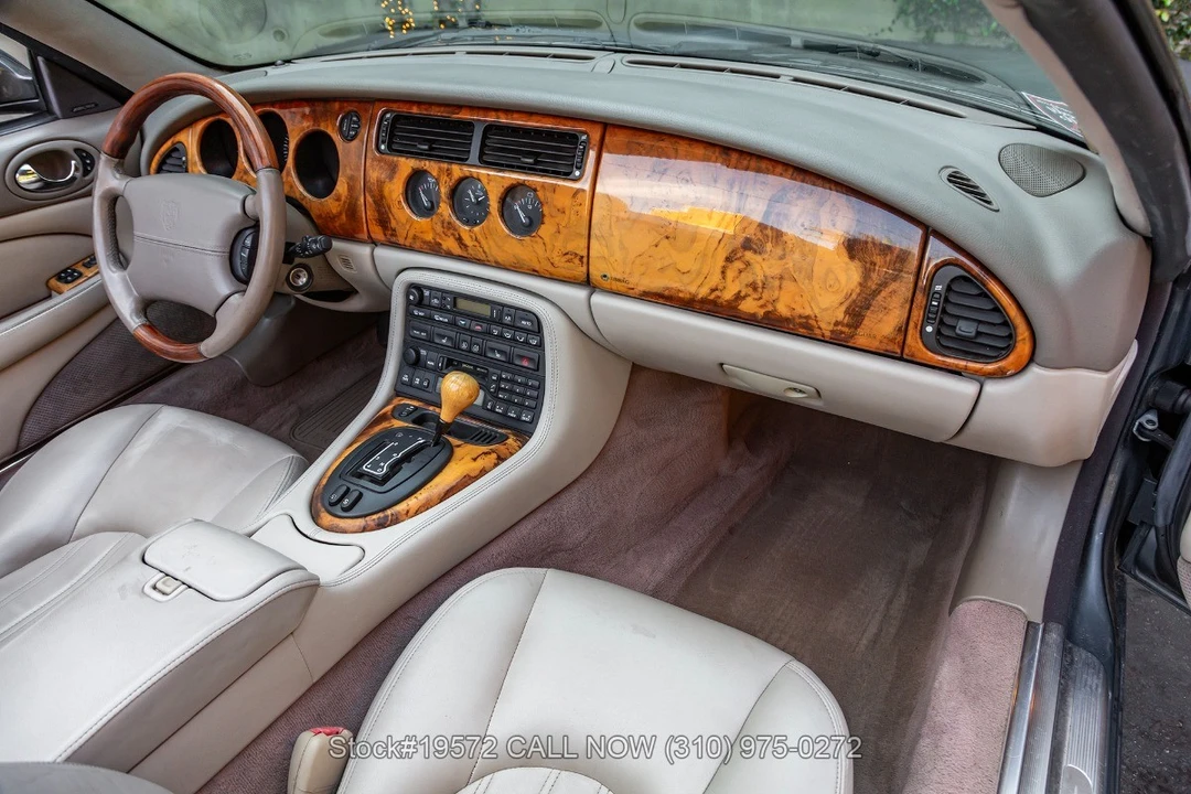 2001 Jaguar X100 XK8 - Image 28 of 31