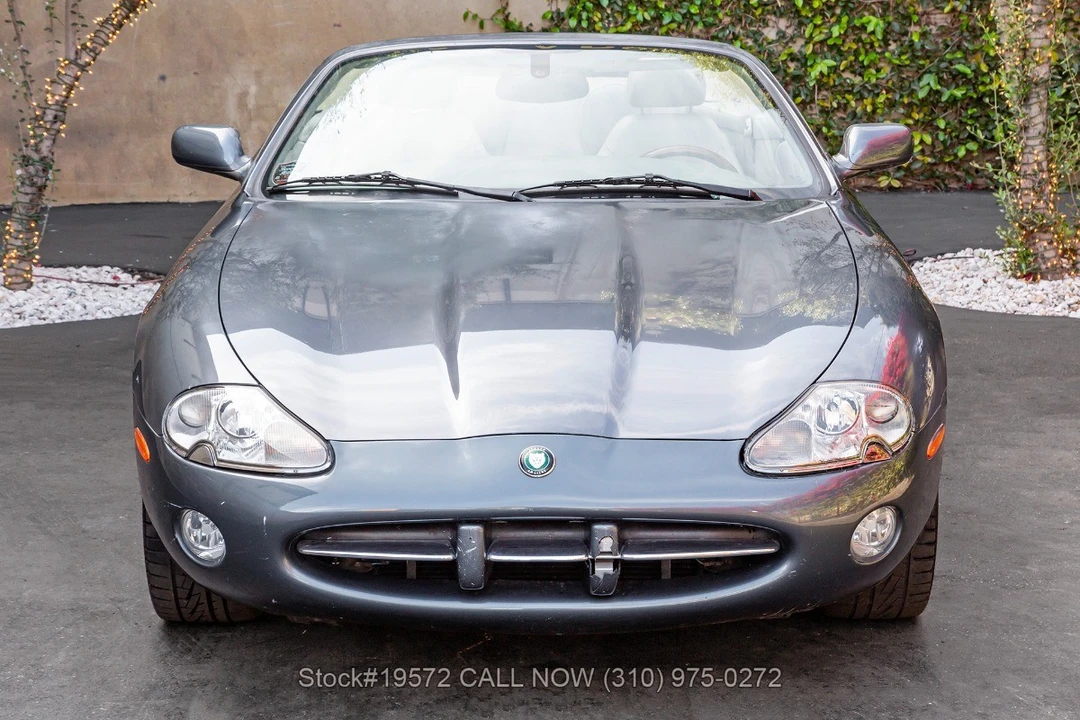 2001 Jaguar X100 XK8 - Image 2 of 31