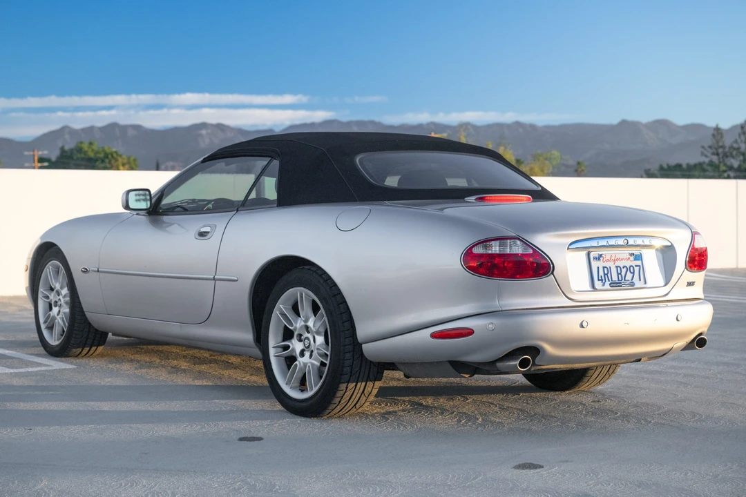 2001 Jaguar X100 XK8 - Image 15 of 31