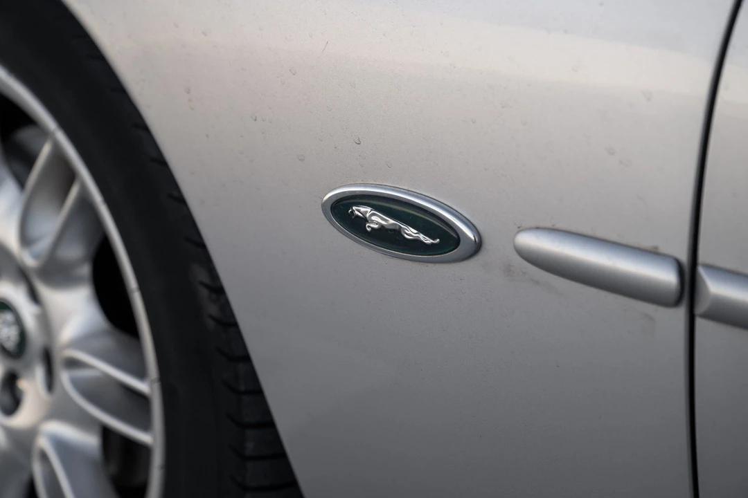 2001 Jaguar X100 XK8 - Image 24 of 31