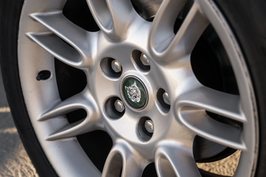 2001 Jaguar X100 XK8 - Image 26 of 31