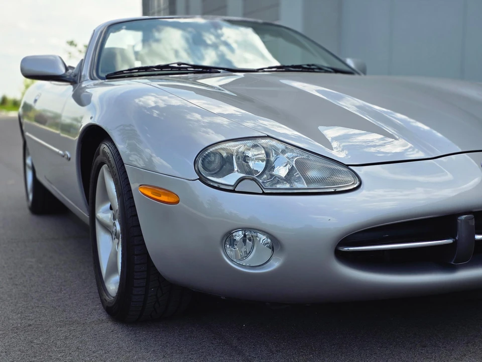 2001 Jaguar X100 XK8 - Image 31 of 31