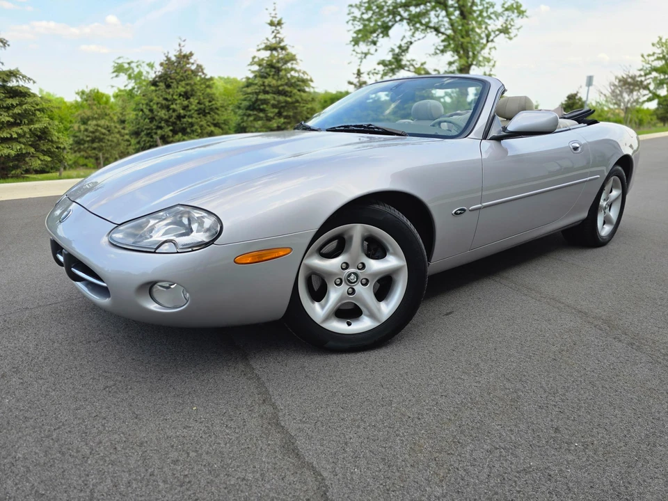 2001 Jaguar X100 XK8 - Image 2 of 31