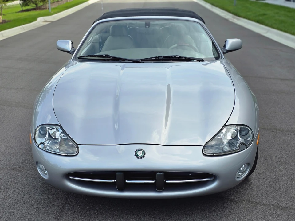 2001 Jaguar X100 XK8 - Image 20 of 31