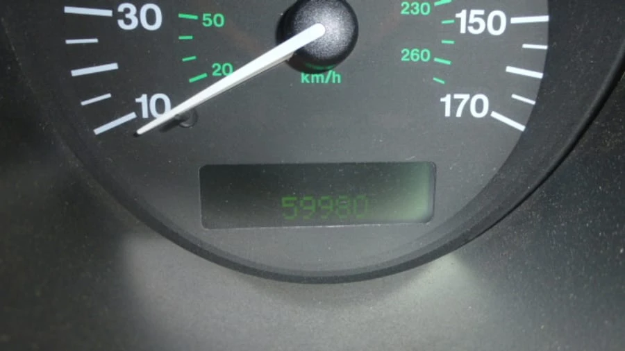 2001 Jaguar X100 XK8 - Image 6 of 6