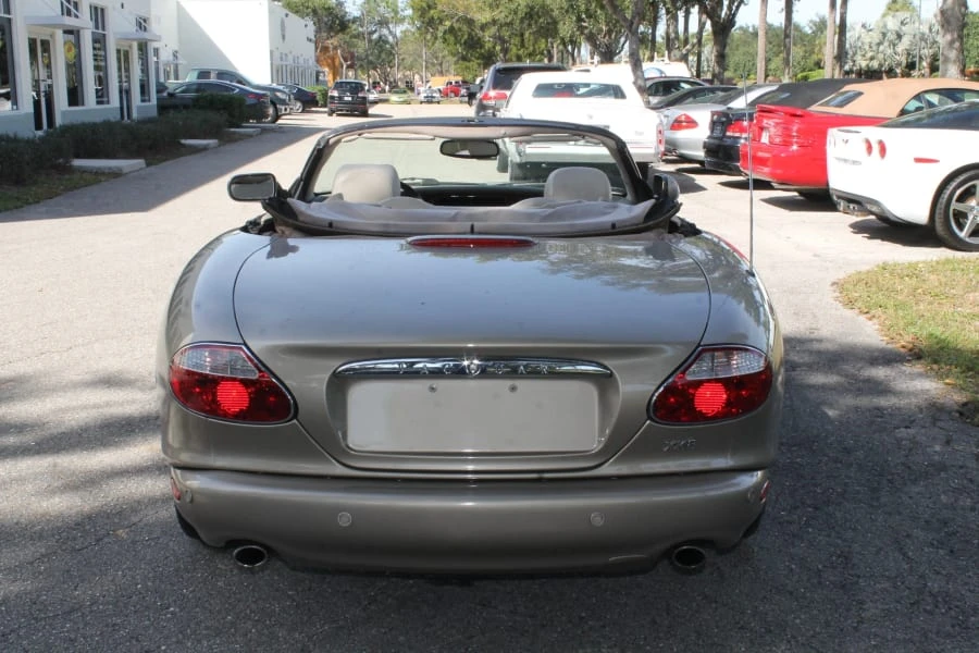 2001 Jaguar X100 XK8 - Image 9 of 12