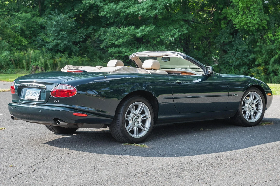 2001 Jaguar X100 XK8 - Image 4 of 31