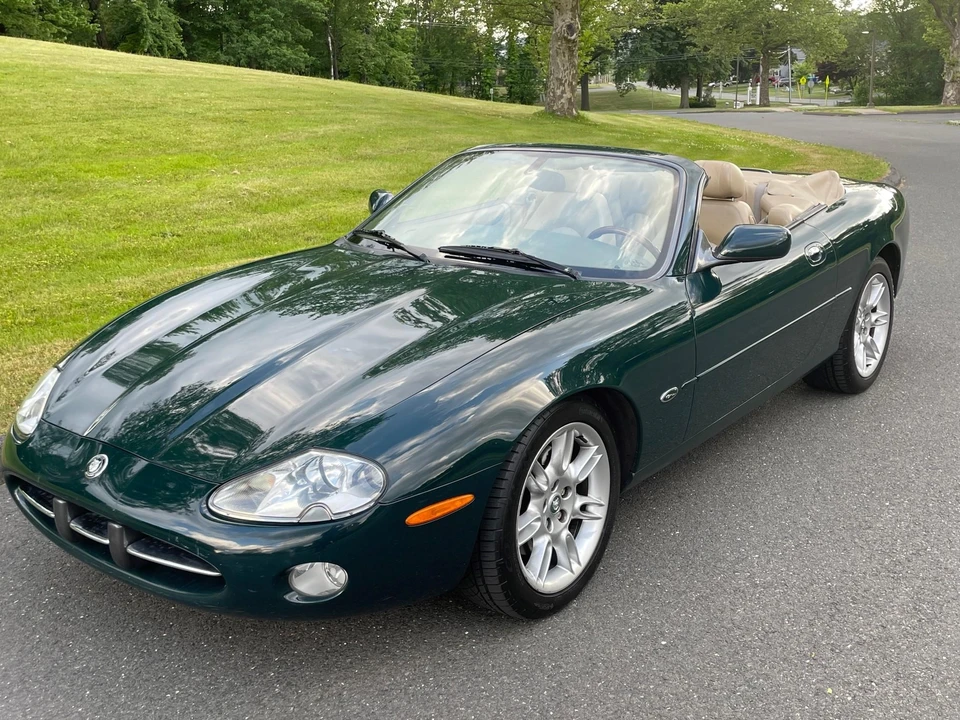 2001 Jaguar X100 XK8 - Image 6 of 31