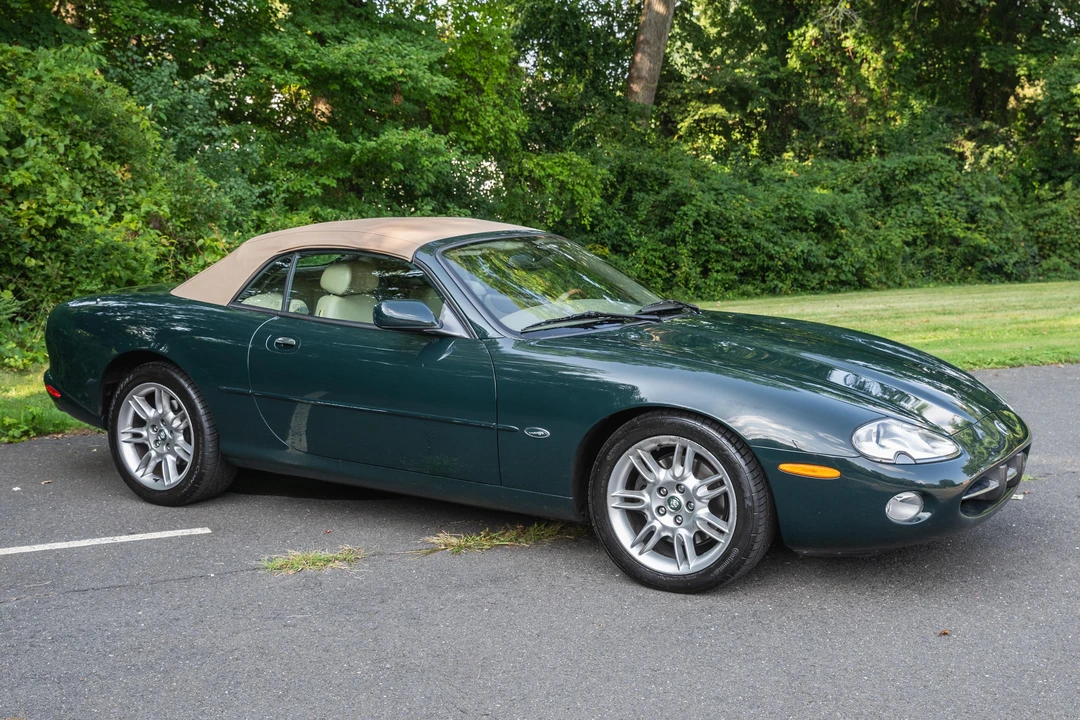2001 Jaguar X100 XK8 - Image 24 of 31