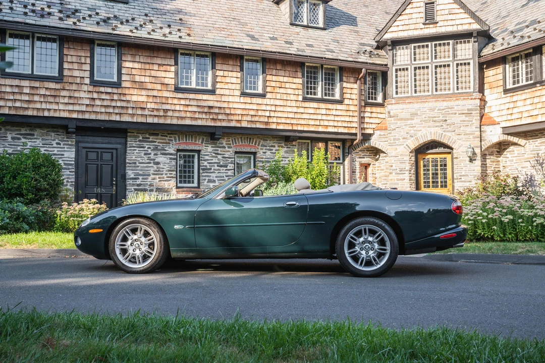 2001 Jaguar X100 XK8 - Image 13 of 31