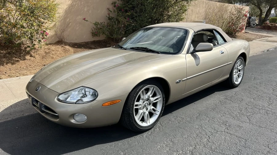 2001 Jaguar X100 XK8 - Image 4 of 13