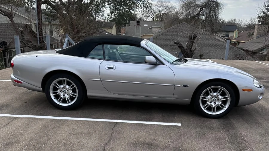 2001 Jaguar X100 XK8 - Image 2 of 31