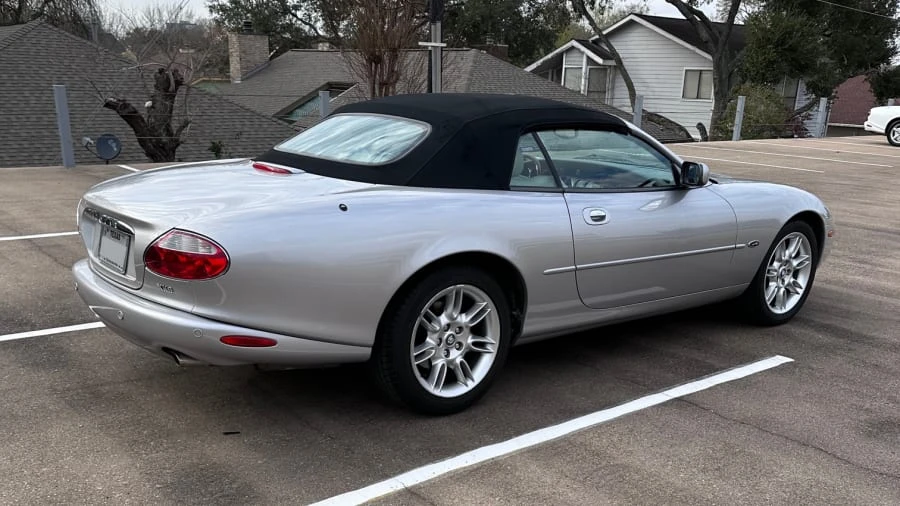 2001 Jaguar X100 XK8 - Image 3 of 31