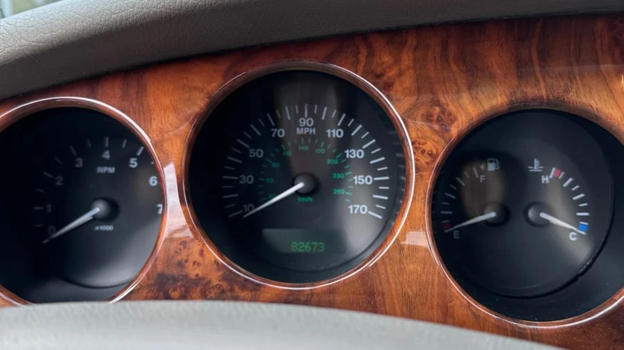 2001 Jaguar X100 XK8 - Image 8 of 31