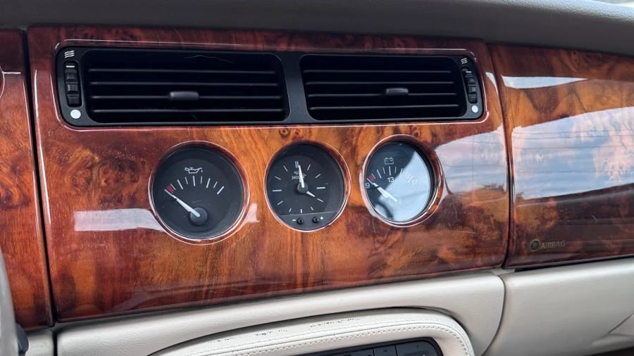 2001 Jaguar X100 XK8 - Image 9 of 31