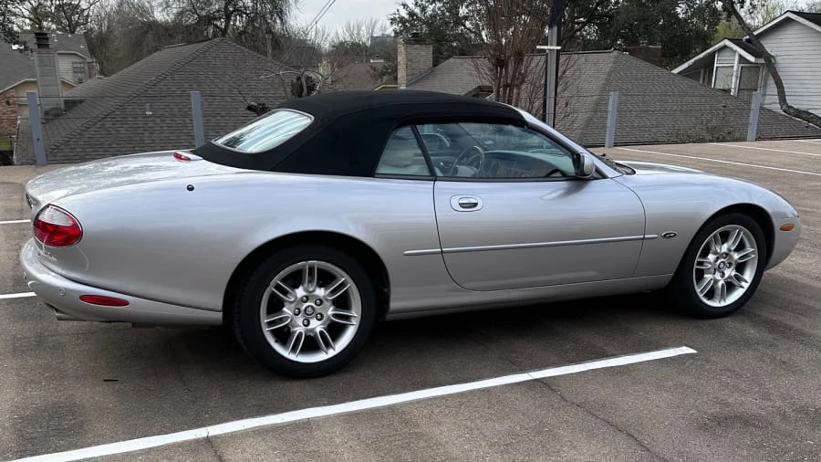 2001 Jaguar X100 XK8 - Image 21 of 31