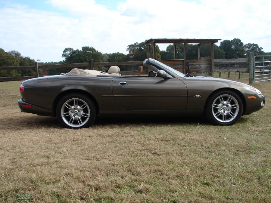 2001 Jaguar X100 XK8 - Image 2 of 8