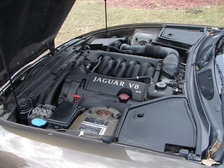2001 Jaguar X100 XK8 - Image 7 of 8