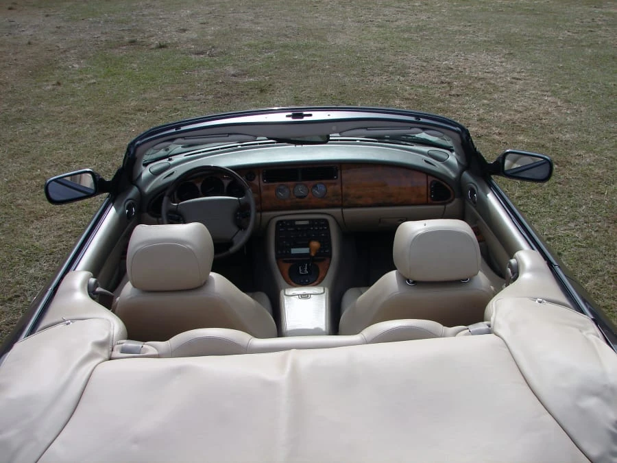 2001 Jaguar X100 XK8 - Image 8 of 8