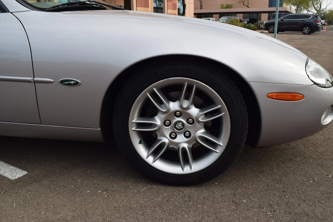 2001 Jaguar X100 XK8 - Image 25 of 31