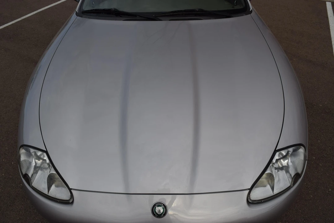 2001 Jaguar X100 XK8 - Image 14 of 31